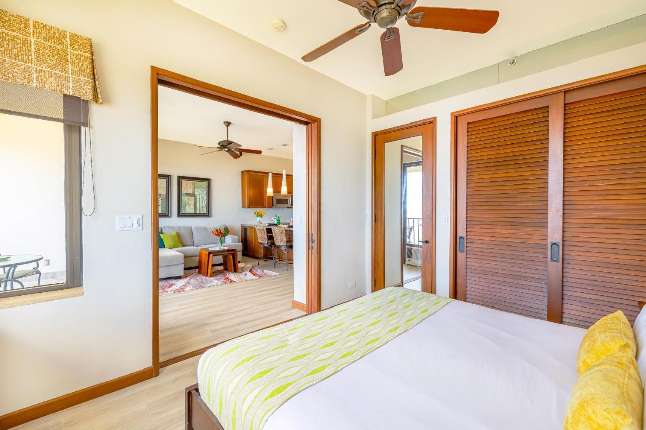 Upscale Penthouse With Ocean Views - Free Parking Apartment Honolulu Exterior foto